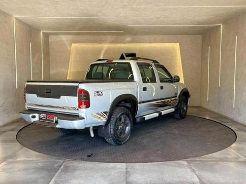CHEVROLET S-10 RODEIO CAB DUPLA 2.4 4X2