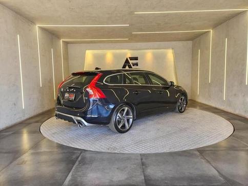 VOLVO V60 2.0 T5 R DESIGN DYNAMIC TURBO AUTOMATICO