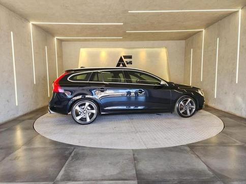 VOLVO V60 2.0 T5 R DESIGN DYNAMIC TURBO AUTOMATICO