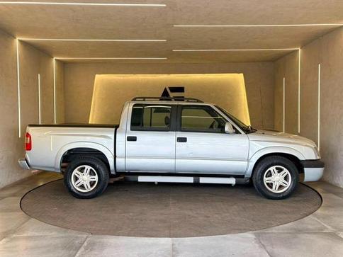 CHEVROLET S10 EXECUTIVE 2.8 4X4