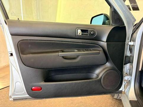 VOLKSWAGEN GOLF 1.6
