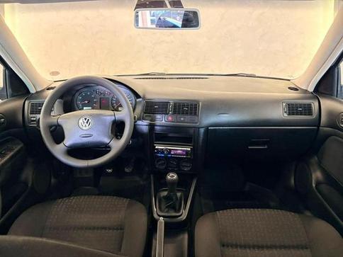 VOLKSWAGEN GOLF 1.6