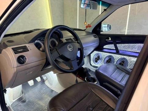 VOLKSWAGEN SAVEIRO 1.8