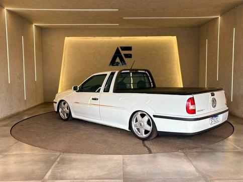 VOLKSWAGEN SAVEIRO 1.8
