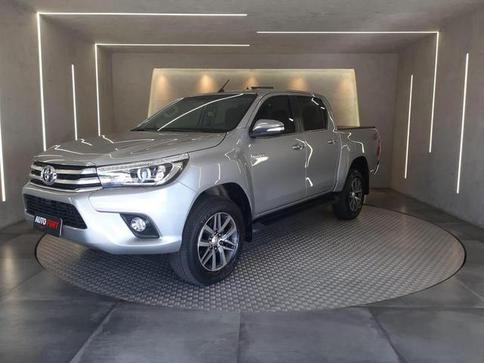 TOYOTA HILUX CD SRX 4X4 2.8 TDI 16V DIESEL AUT