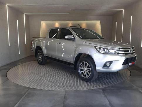 TOYOTA HILUX CD SRX 4X4 2.8 TDI 16V DIESEL AUT