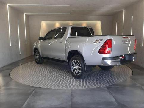 TOYOTA HILUX CD SRX 4X4 2.8 TDI 16V DIESEL AUT