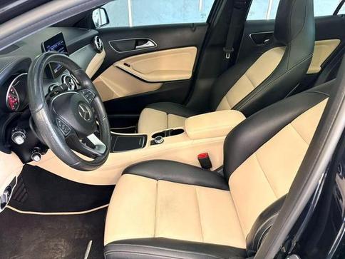 MERCEDES-BENZ GLA 200 1.6 CGI STYLE 16V TURBO 4P