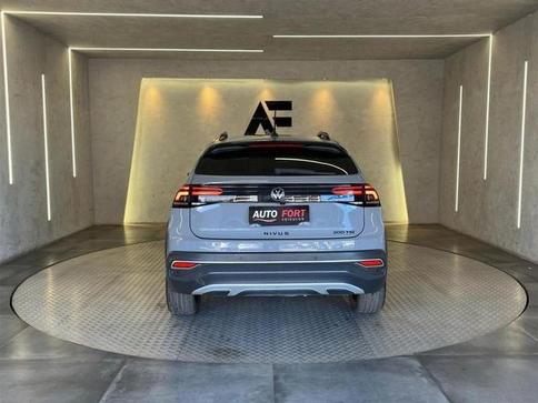 VOLKSWAGEN NIVUS LAUNCHING ED. 1.0 200 TSI FLEX AUT