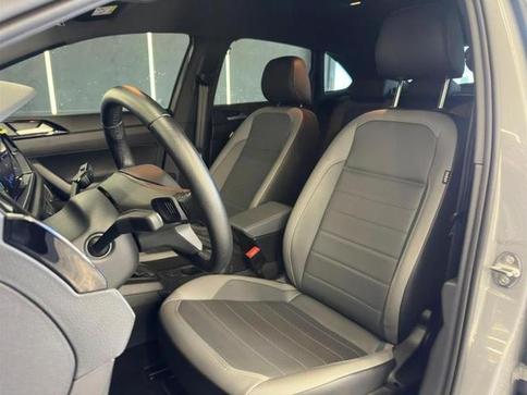VOLKSWAGEN NIVUS LAUNCHING ED. 1.0 200 TSI FLEX AUT