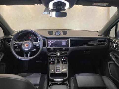 PORSCHE MACAN 2.0 TURBO