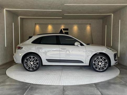 PORSCHE MACAN 2.0 TURBO