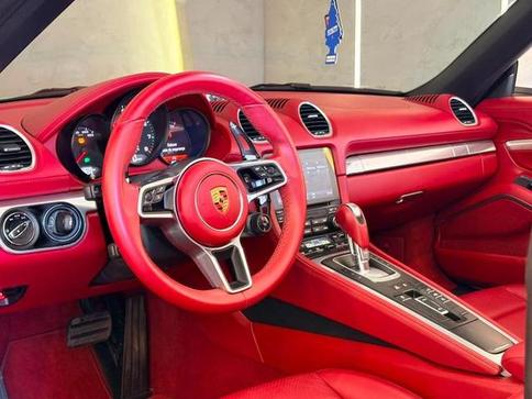 PORSCHE BOXSTER