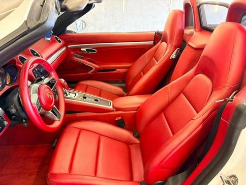 PORSCHE BOXSTER