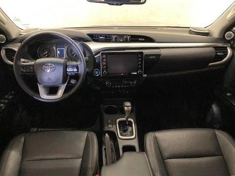 TOYOTA HILUX CD SRX 4X4 2.8 TDI 16V DIESEL AUT