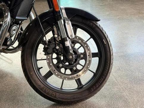ROYAL ENFIELD SUPER METEOR 650