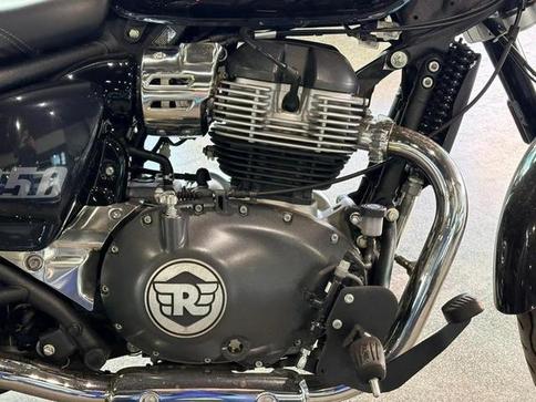 ROYAL ENFIELD SUPER METEOR 650