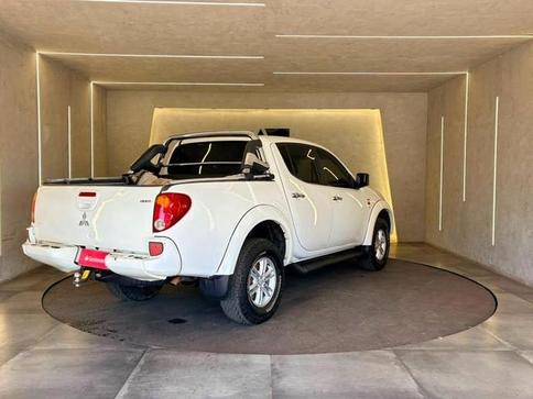 MITSUBISHI L200 TRITON 3.2 D