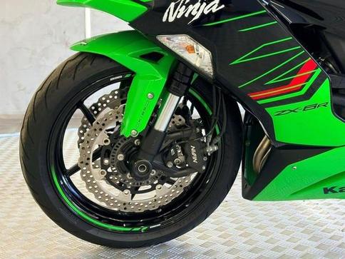 KAWASAKI KAWASAKNINJA ZX-6R