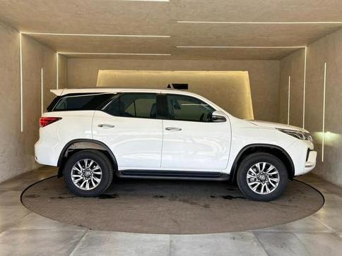 TOYOTA HILUX SW4 SRV 4X2 2.7 FLEX 16V AUT