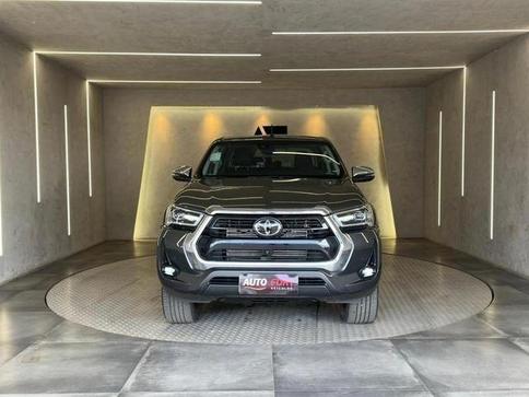 TOYOTA HILUX CD SRX 4X4 2.8 TDI 16V DIESEL AUT