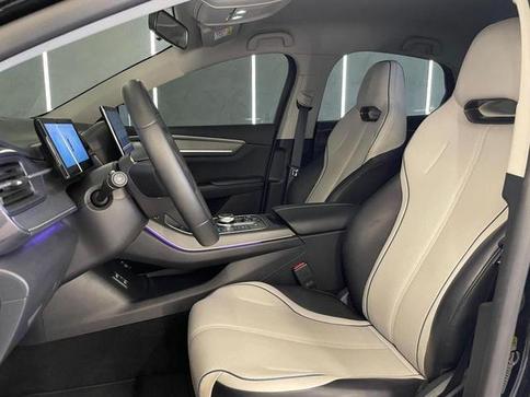 BYD KING GS 1.5 16V AUT. (HIBRIDO)