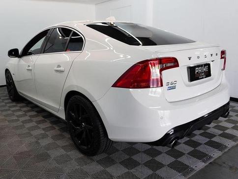 VOLVO S60 2.0 T6 R-DES