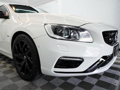 VOLVO S60 2.0 T6 R-DES