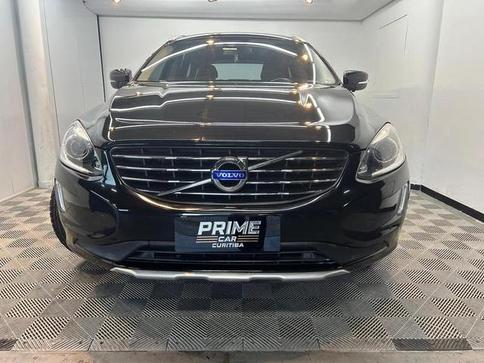VOLVO XC 60 2.0 T5 DYNAMIC