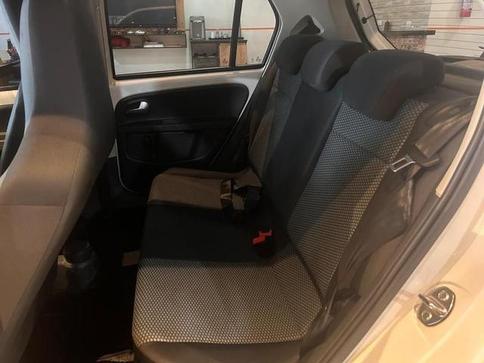 VOLKSWAGEN UP MOVE MB