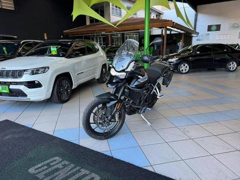 TRIUMPH TIGER 900 GT