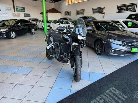 TRIUMPH TIGER 900 GT