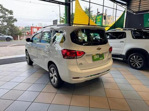CHEVROLET SPIN 18L AT PREMIER