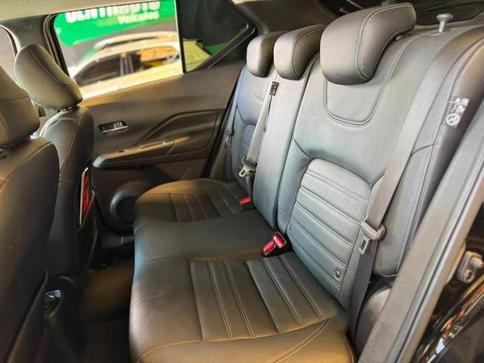 NISSAN KICKS SL CVT