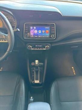 NISSAN KICKS SL CVT