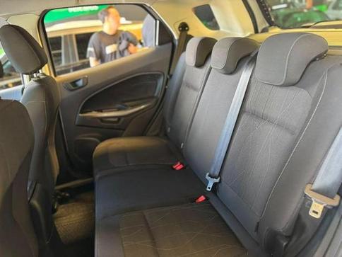 FORD ECOSPORT SE AT 1.5