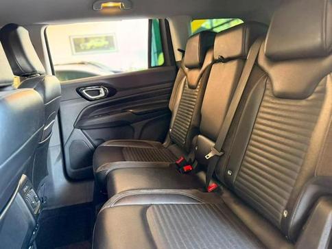 JEEP COMMANDER LIM T270