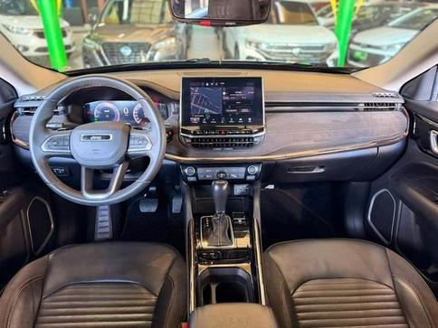 JEEP COMMANDER LIM T270