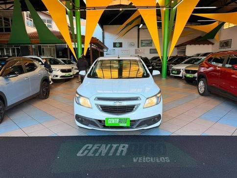 CHEVROLET ONIX 1.4 LT