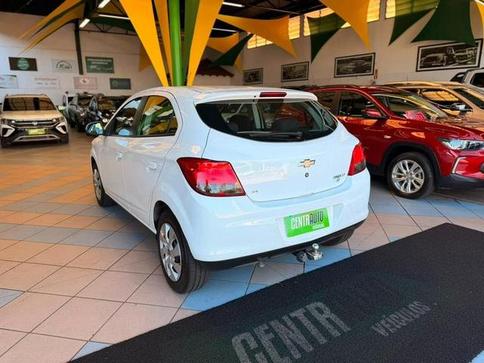CHEVROLET ONIX 1.4 LT