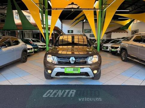 RENAULT DUSTER 16 A CVT