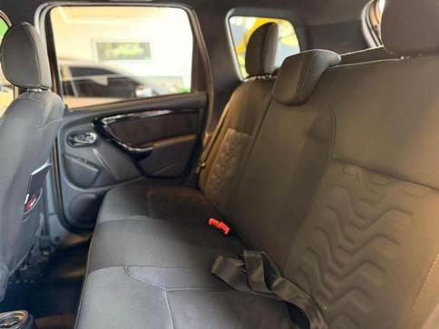 RENAULT DUSTER 16 A CVT