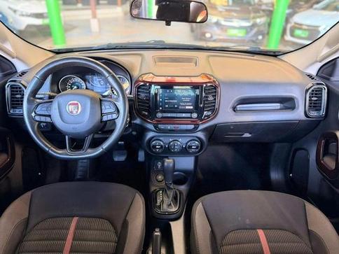 FIAT TORO FREEDOM AT6