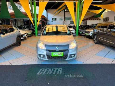 RENAULT SANDERO PR1616VA