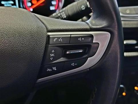 CHEVROLET ONIX 1.0 TAT RS