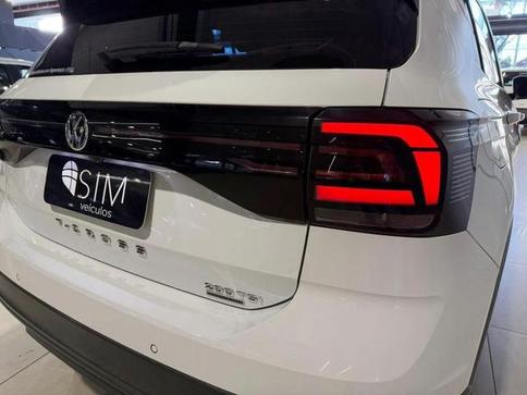 VOLKSWAGEN T CROSS TSI AD