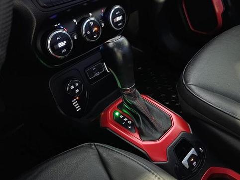 JEEP RENEGADE TRAILHAWK 2.0 TB DIESEL 4X4 AUT