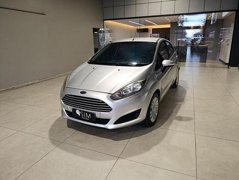 FORD FIESTA 1.6 SE HATCH 16V FLEX 4P MANUAL