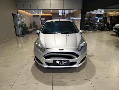 FORD FIESTA 1.6 SE HATCH 16V FLEX 4P MANUAL