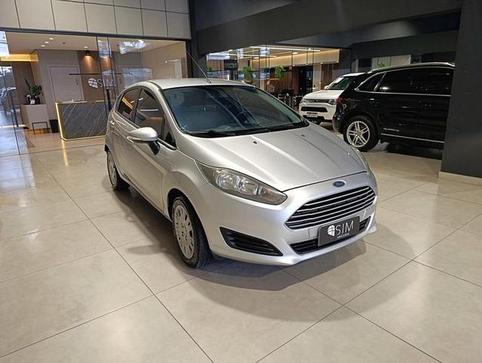 FORD FIESTA 1.6 SE HATCH 16V FLEX 4P MANUAL